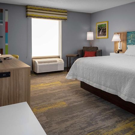 Hampton Inn Gretna - Smith Mountain Lake Exterior photo