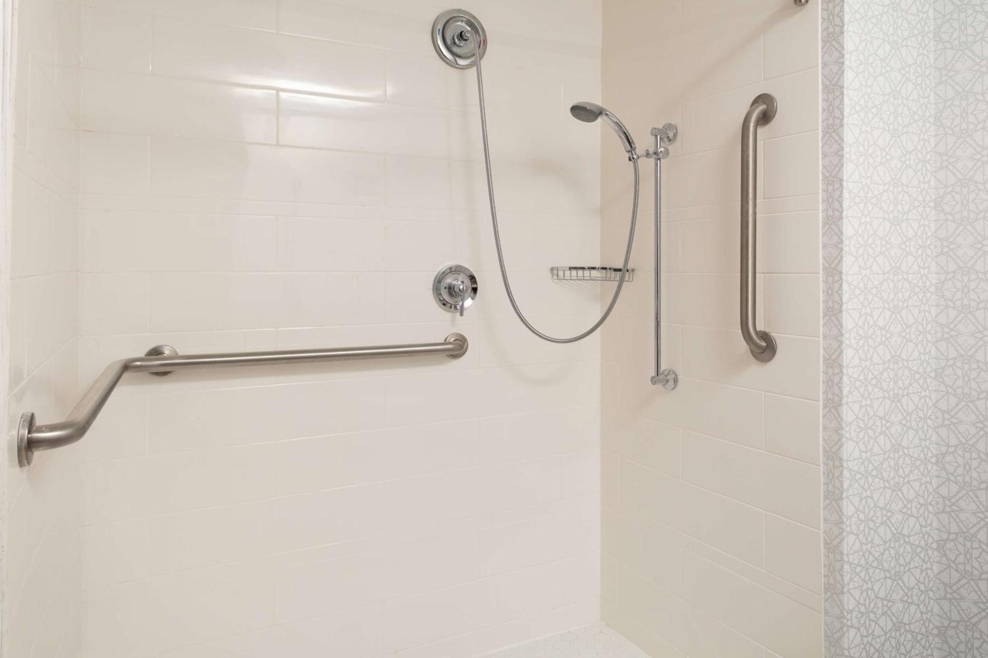 Hampton Inn Gretna - Smith Mountain Lake Exterior photo